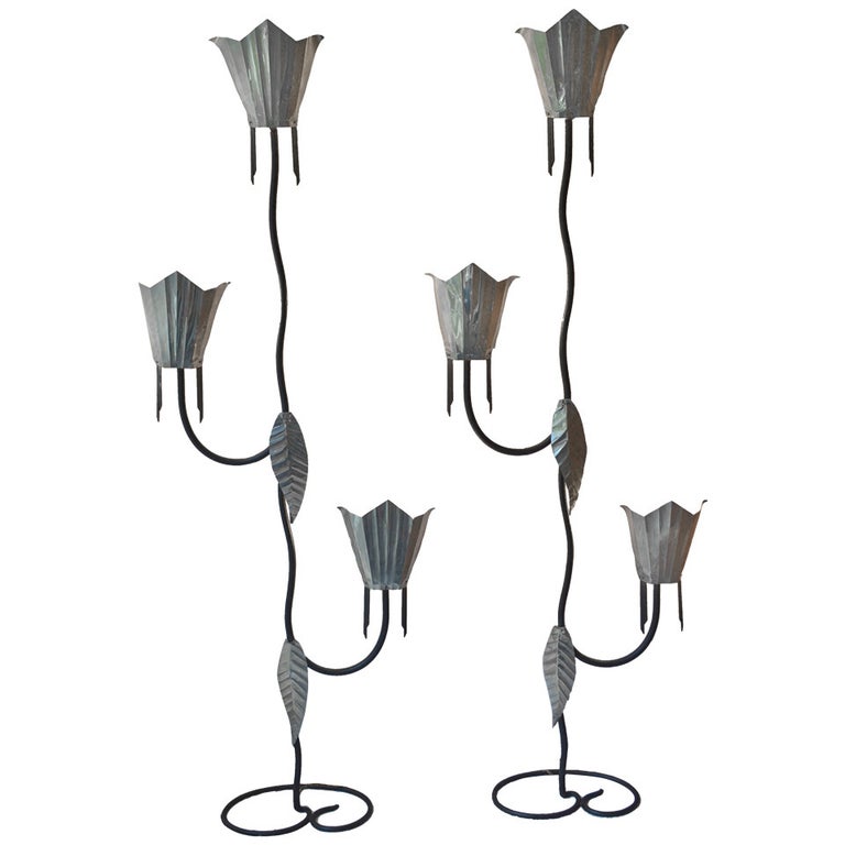 Mayan Revival Rare Pair of Art Deco Wrought Iron and Tin Floor Lamps, circa 1928 For Sale