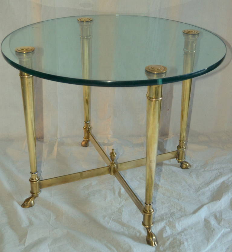 Italian La Barge Classic Brass and Glass Top End Table, Italy, circa 1965