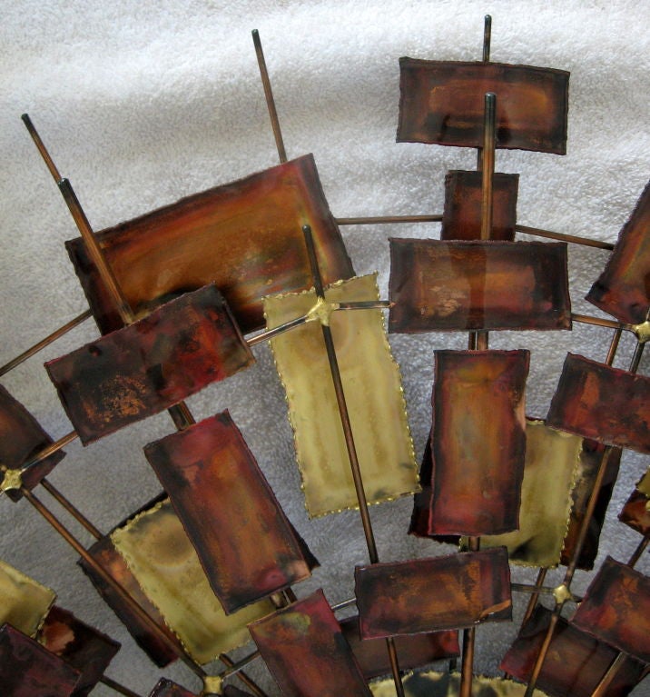 Striking Curtis Jere Style 1960's Sun Burst Wall Clock 1