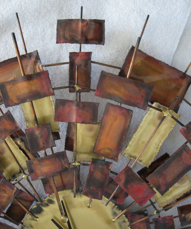 Striking Curtis Jere Style 1960's Sun Burst Wall Clock 2