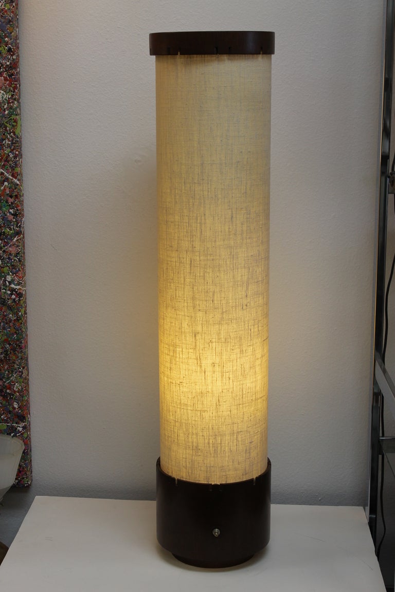Modeline of California Lamp
