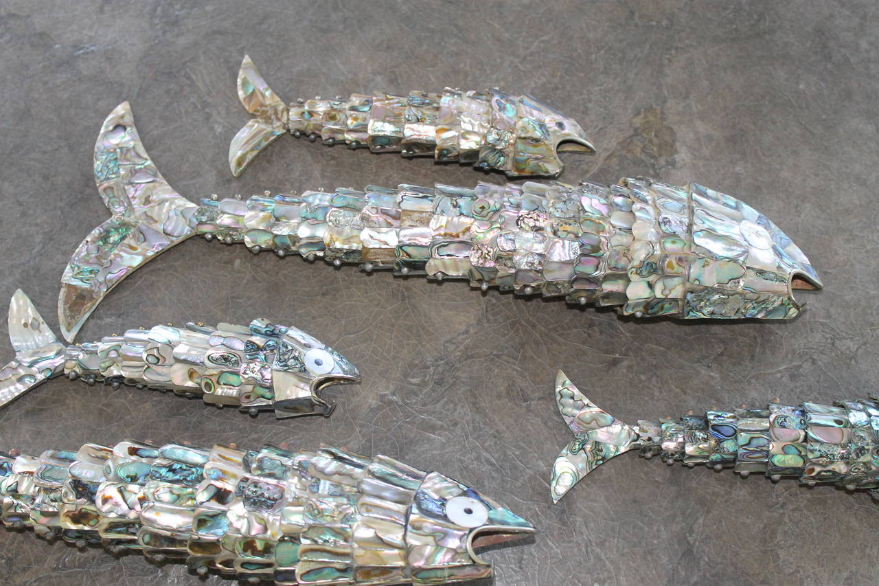 Collection of Vintage Mexican Articulated Abalone Fish In Excellent Condition In Palm Springs, CA