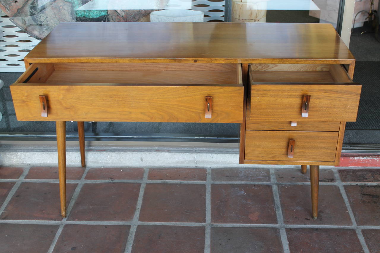 Desk by Stanley Young for Glenn of California.  Desk is 18