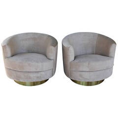 Pair of Barrel Swivel Chairs in the Style of Milo Baughman