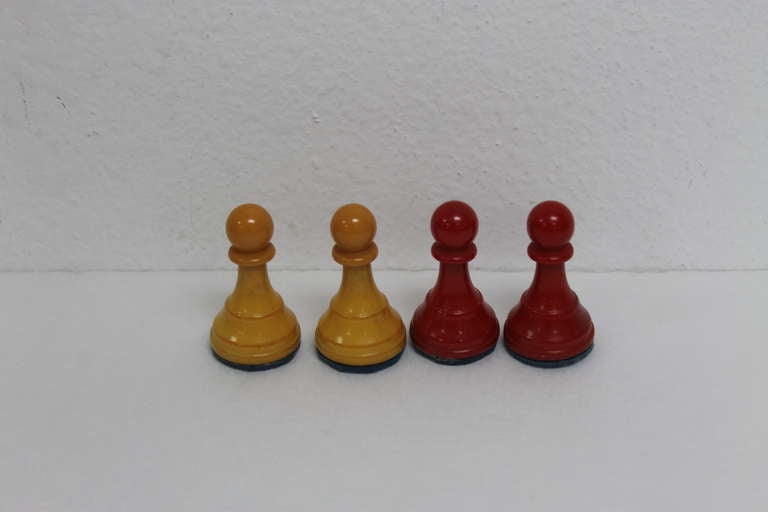Bakelite Chess Set 2