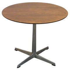 Arne Jacobsen Side Table