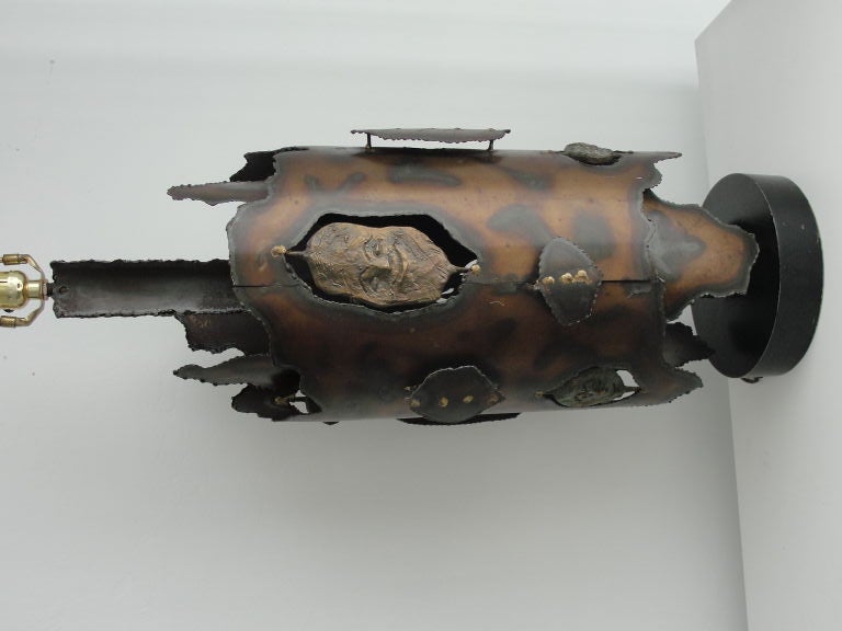Brutal Lamp
