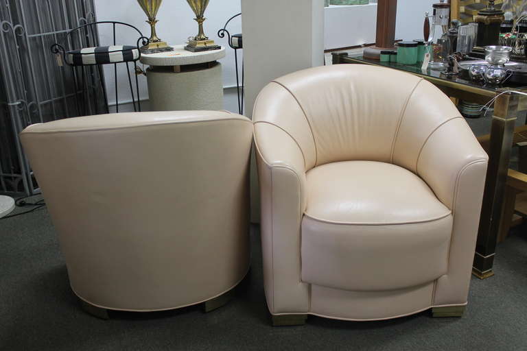 Art Deco Inspired Chairs, in the style of Ward Bennett In Excellent Condition In Palm Springs, CA