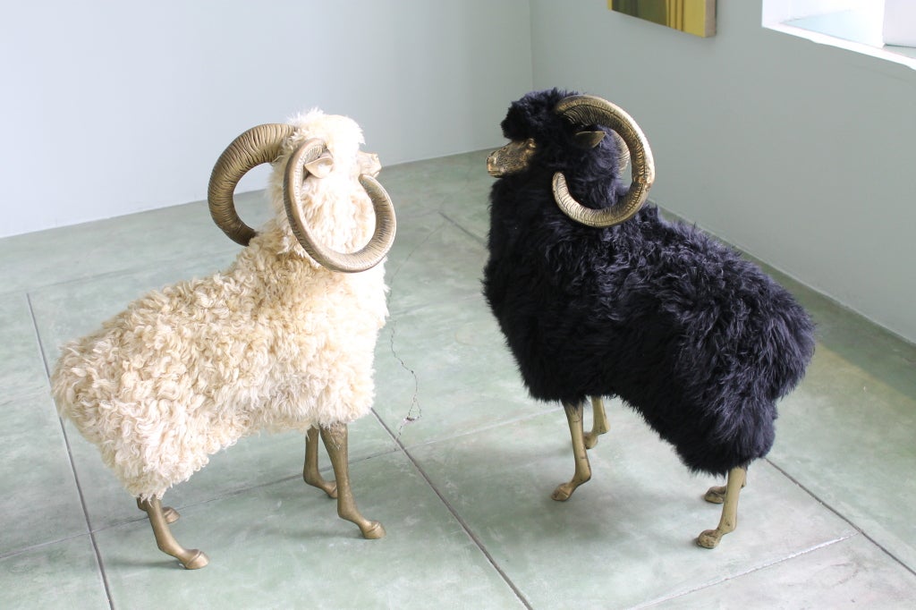 Please NOTE:  The White wool bronze ship is NO longer available.  Price is for the Black sheep.