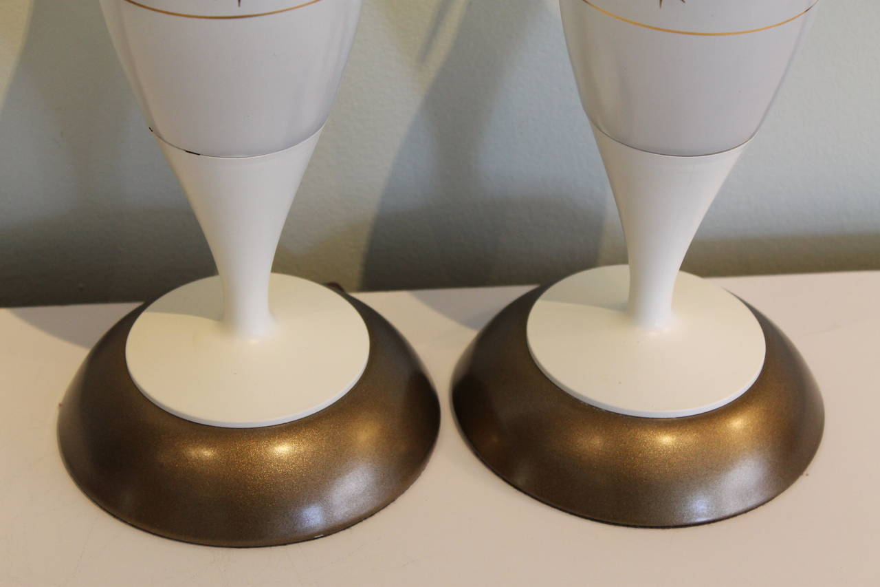 Mid-20th Century Pair of 1950s Atomic Lamps, Raymond Loewy Sputnik Design