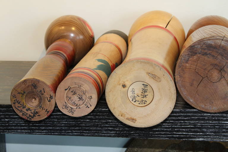 Milieu du XXe siècle Collection de rares poupées Kokeshi vintage de grande taille