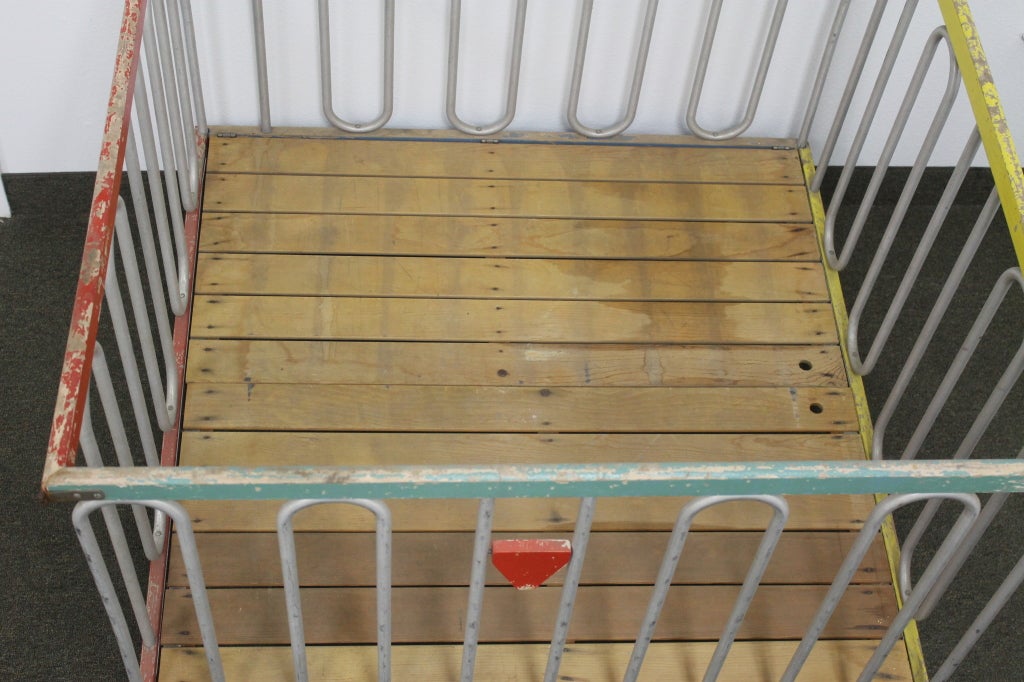 Mid-20th Century Gilbert Rohde Playpen Crib