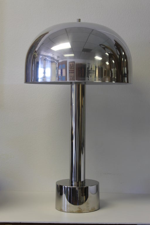 Laurel Lamp