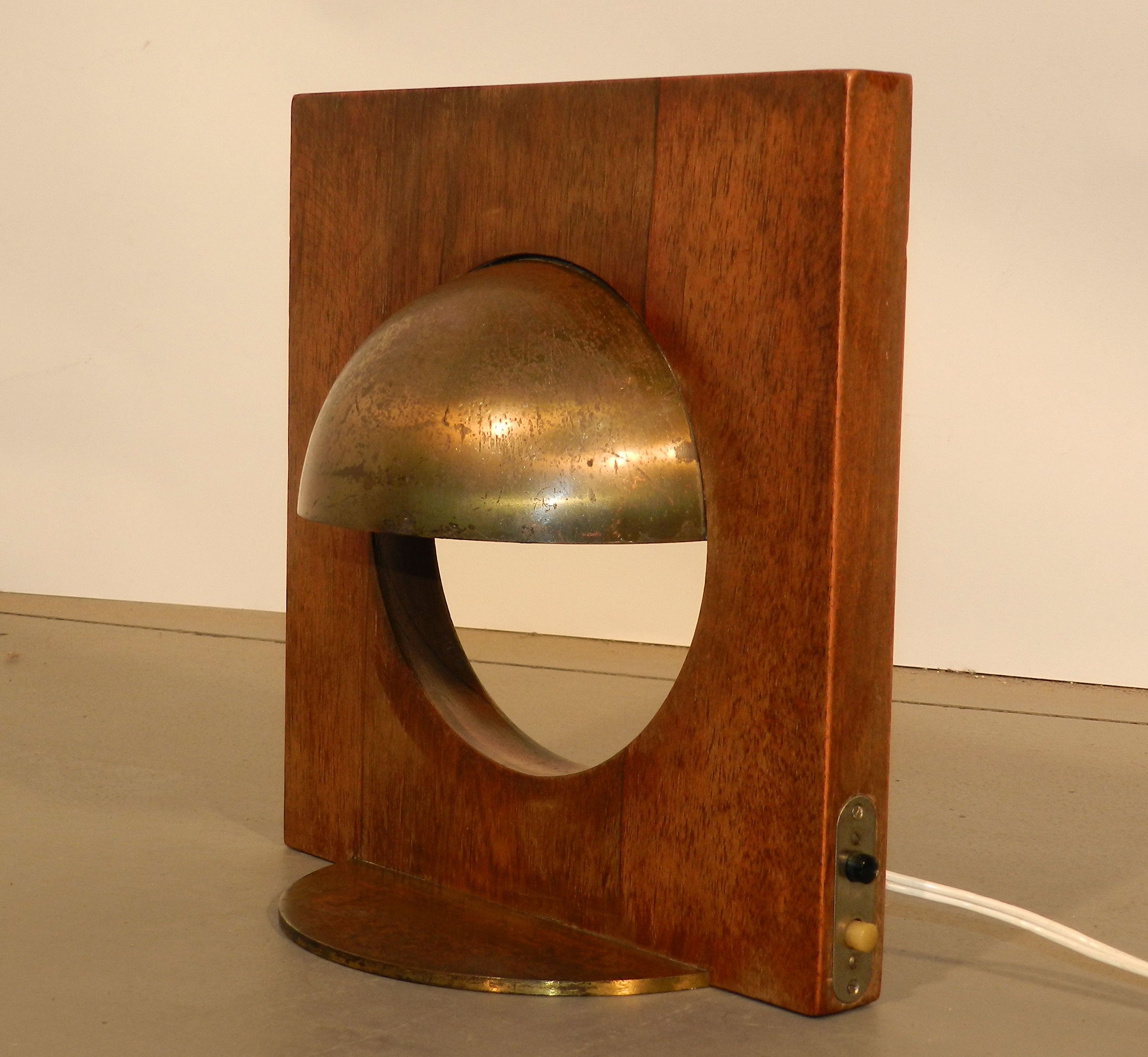 LOUIS DAMON, RARE MODERNIST  LAMP 1931