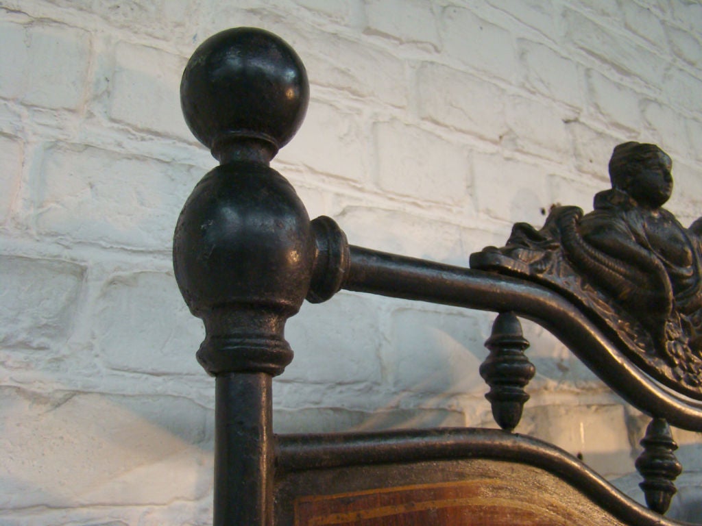 19th century cast iron bed For Sale 2