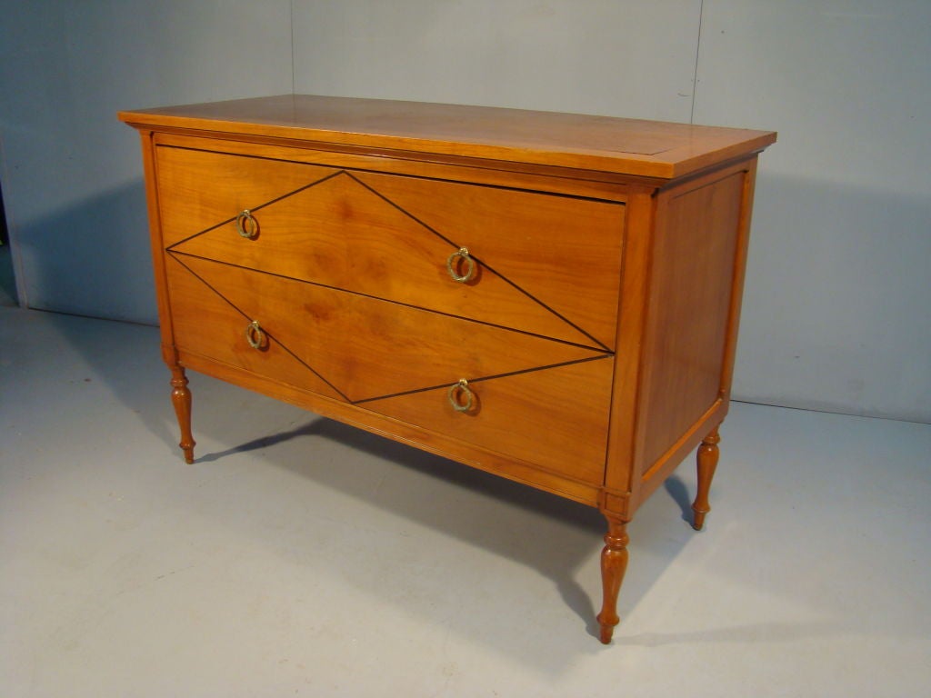 1950 NEO CLASSICAL CHEST OF DRAWERS IN CHERRY WOOD