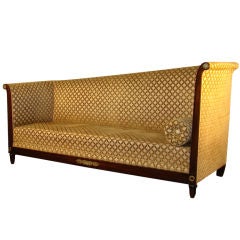sofa style Louis XVI