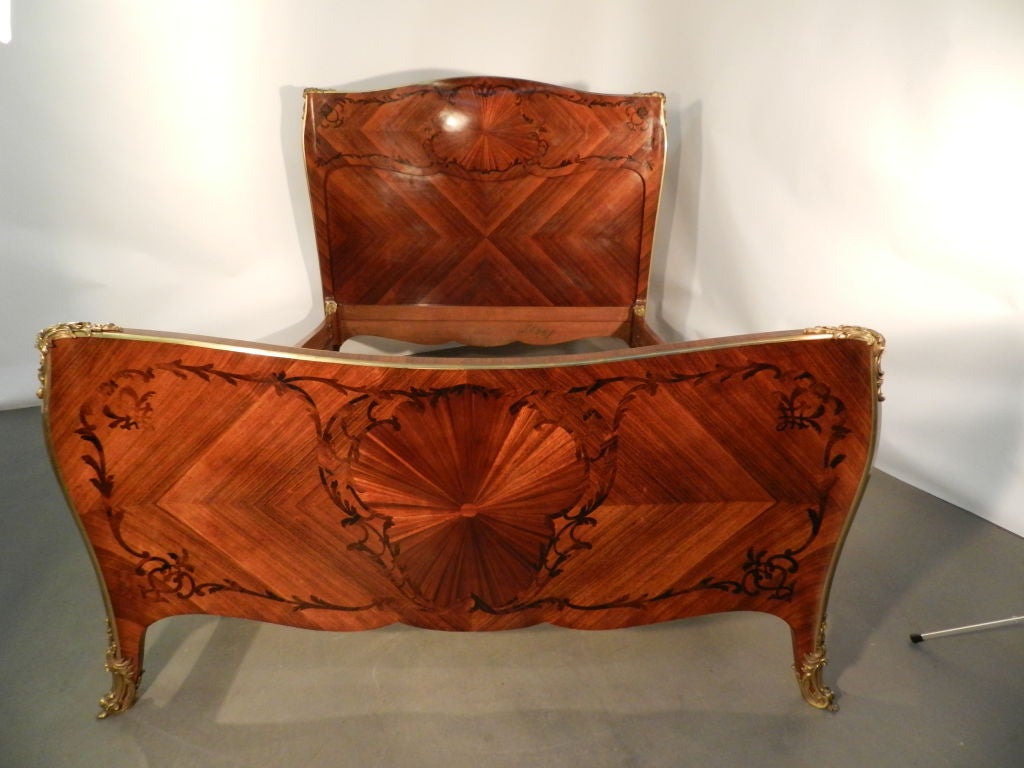 KRIEGER PARIS 1850  bed in Louis XV style, veneered wood