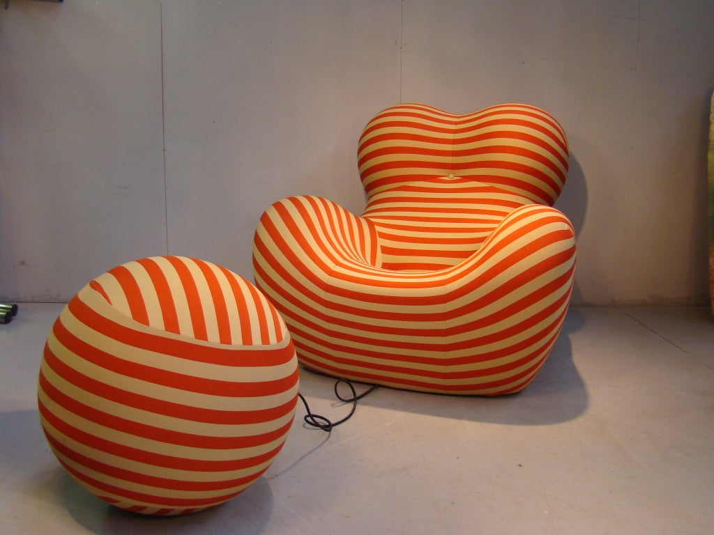 gaetano pesce la mamma chair