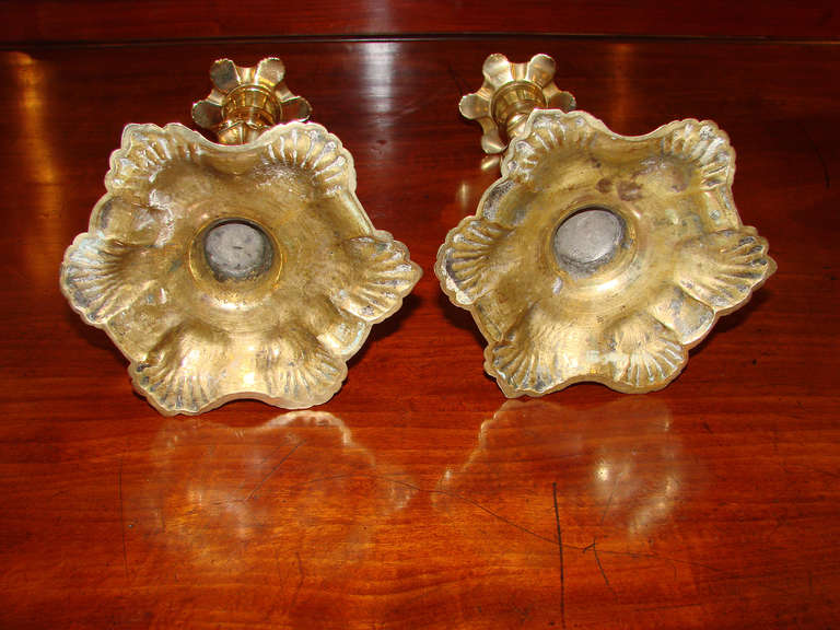 British Pair Queen Anne Six-Lobbed Petal-Base Candlesticks with Shell Decoration For Sale