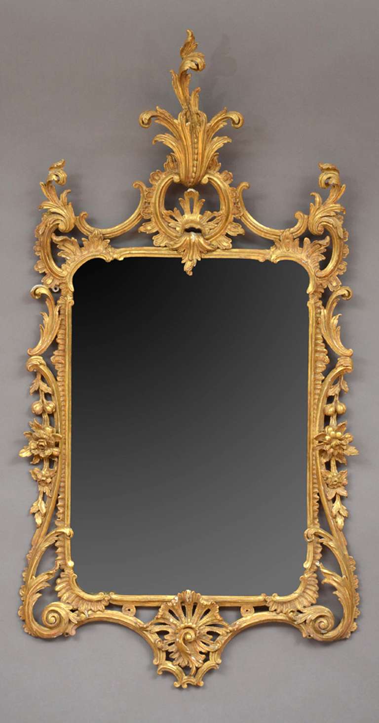 Miroir sculpté et doré de la fin de George III