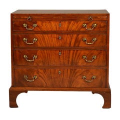 English Chest of Drawers or Bachelor's Chest