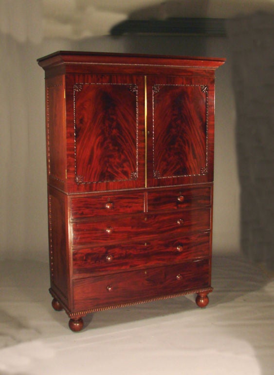 Mahogany Linen Press