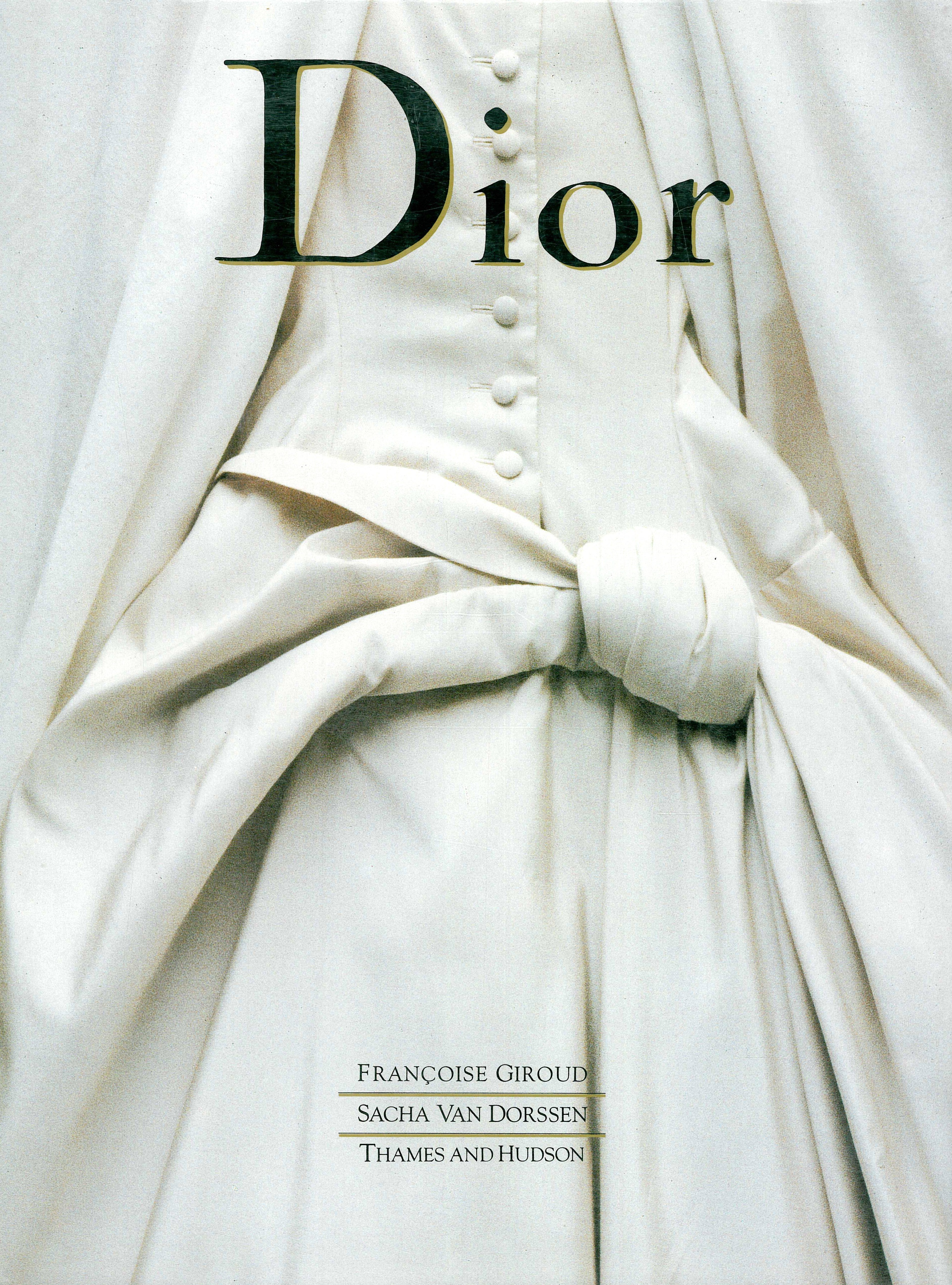 Dior  - (book)