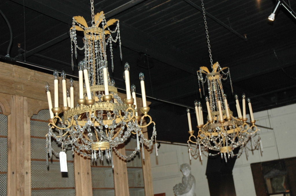 Pair of  Italian Chandeliers For Sale 1