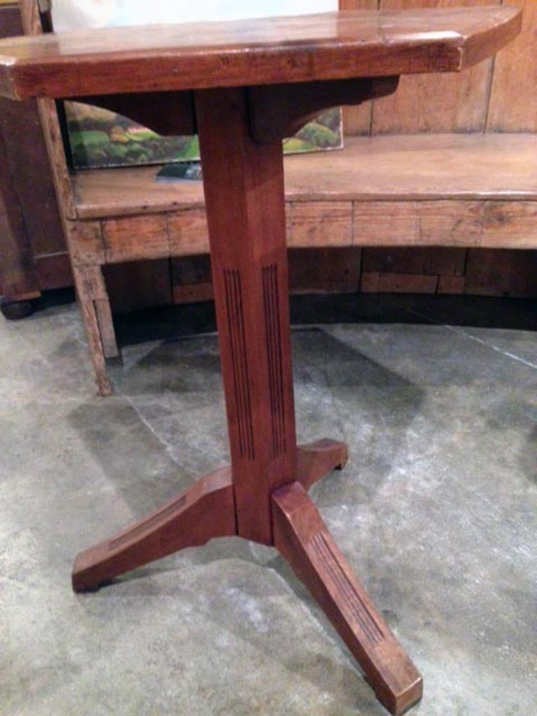 Pair of French Tables In Good Condition In High Point, NC