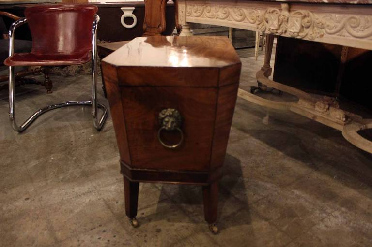 English Mahogany Wine Cooler In Good Condition In High Point, NC