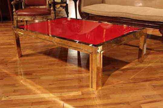 Italian Brass and Lacquered Table For Sale 1
