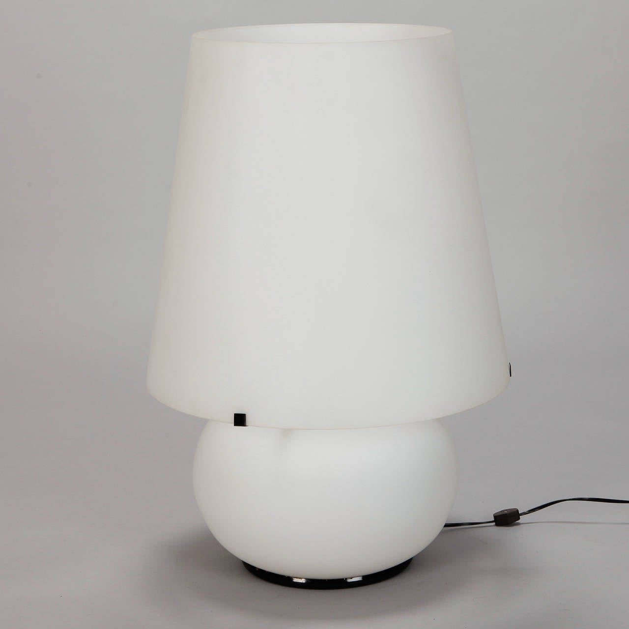 European Max Ingrand for Fontana D'Arte Extra Large Glass Table Lamp
