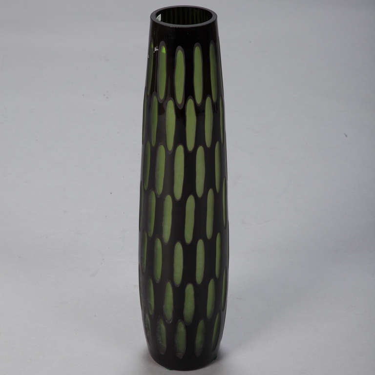 Mid Century Slender Black and Green Case Glass Vase In Excellent Condition In Troy, MI