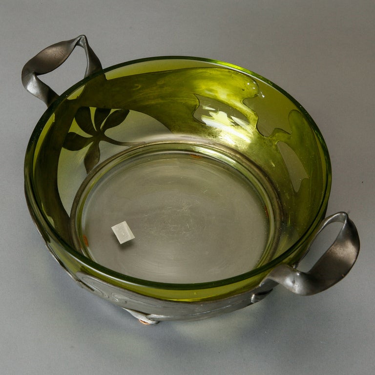 Art Nouveau Green Glass Center Bowl with Pewter Surround  In Excellent Condition In Troy, MI