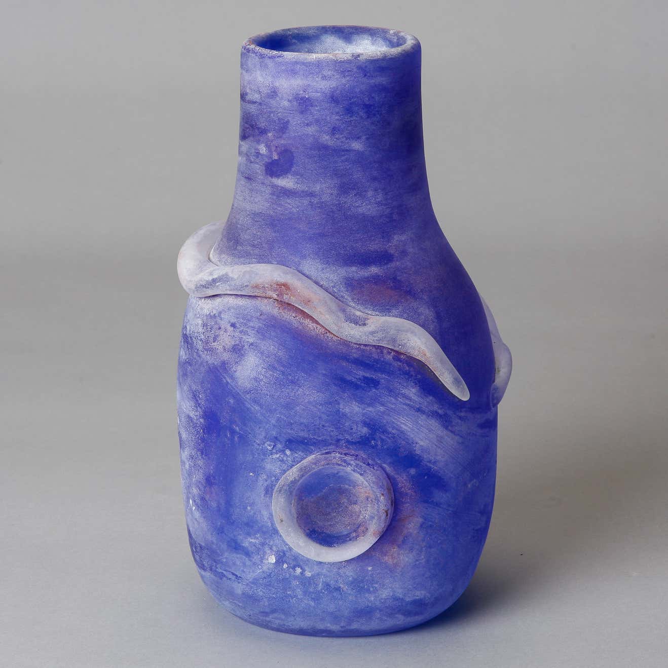 Grand vase rayé en verre d'art bleu de Murano de Gino Cenedese, moderne Grand vase rayé en verre d'art bleu de Murano de Gino Cenedese, moderne
