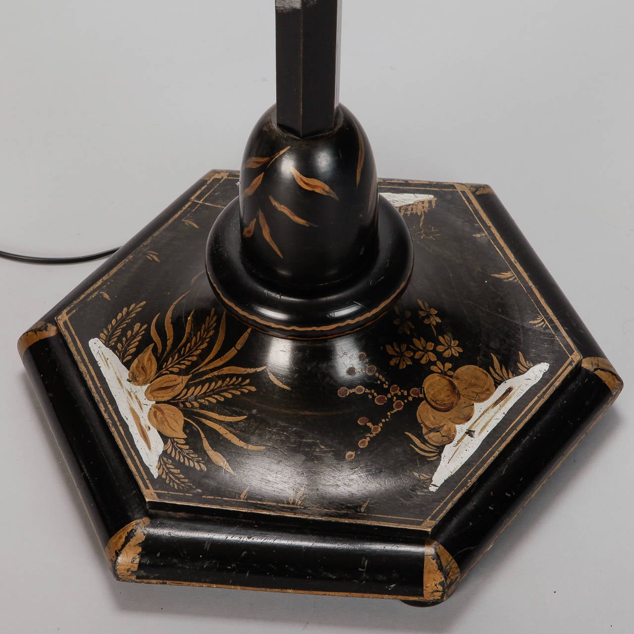 Painted English Chinoiserie Floor Lamp with Octagonal Base