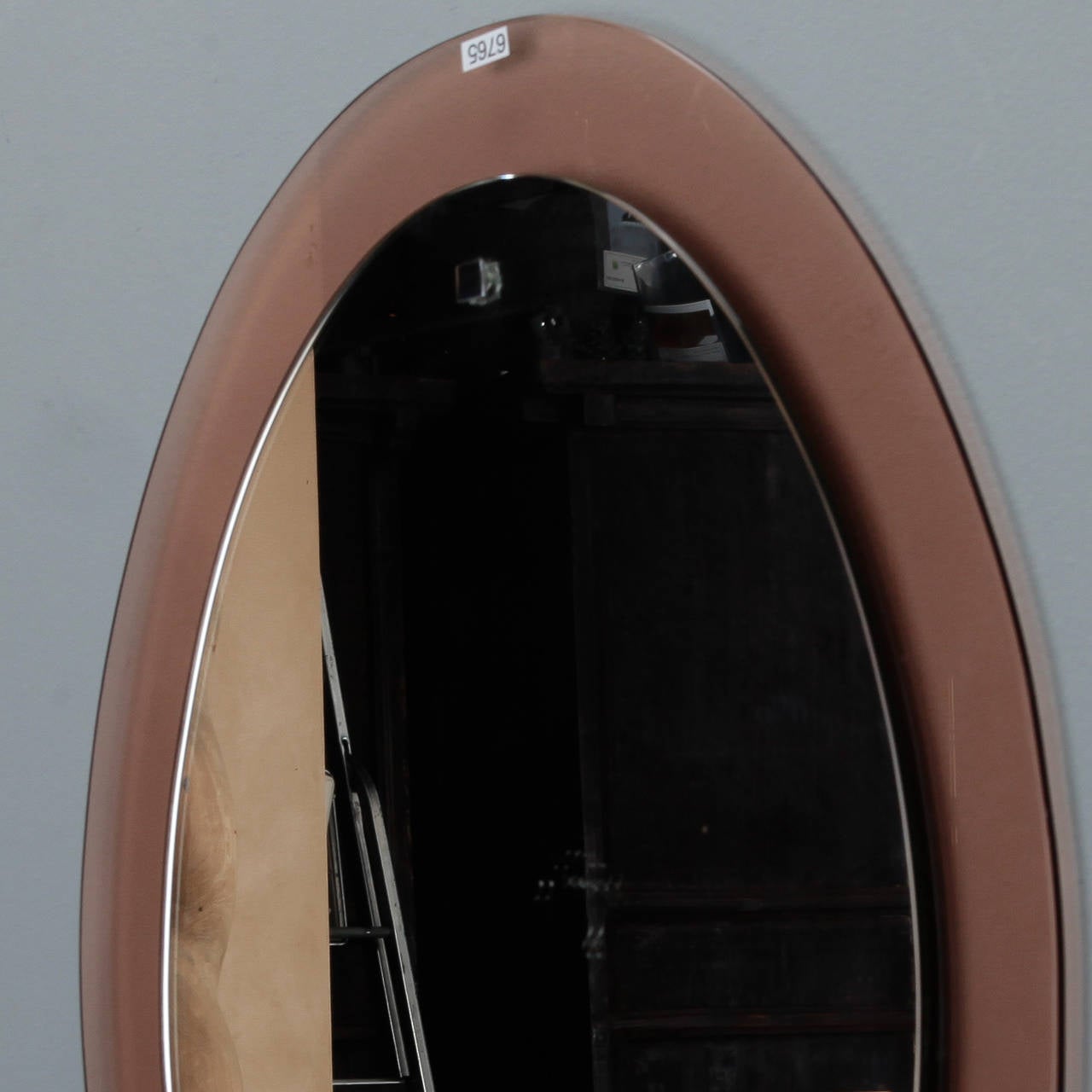 Oval Cristal Art Mirror with Pale Peach Glass Floating Frame In Excellent Condition In Troy, MI