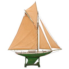 Monumental bateau d'eau anglais avec quatre voiliers