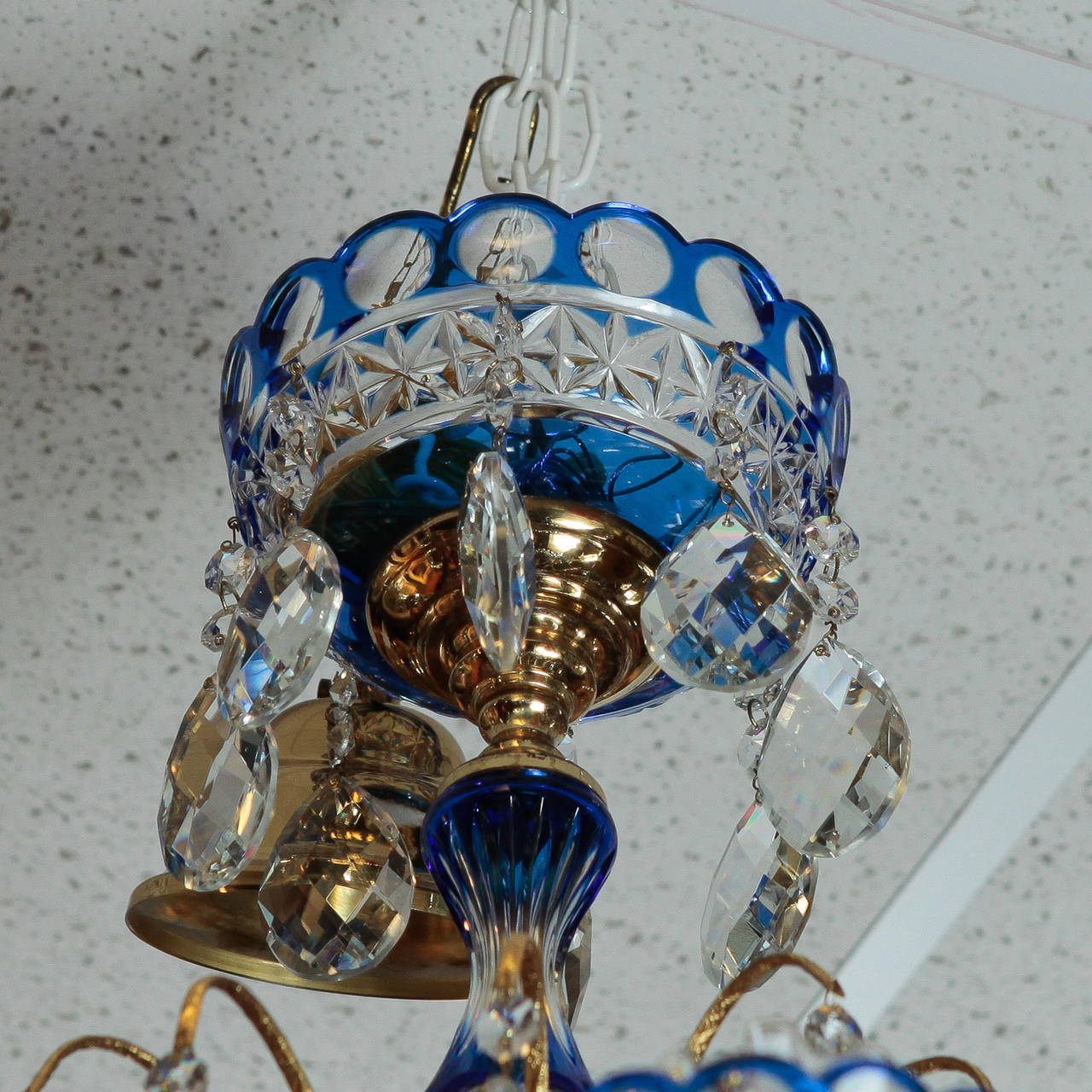 Dutch Cobalt Blue Cut to Clear Crystal Twelve-Light Chandelier In Excellent Condition In Troy, MI