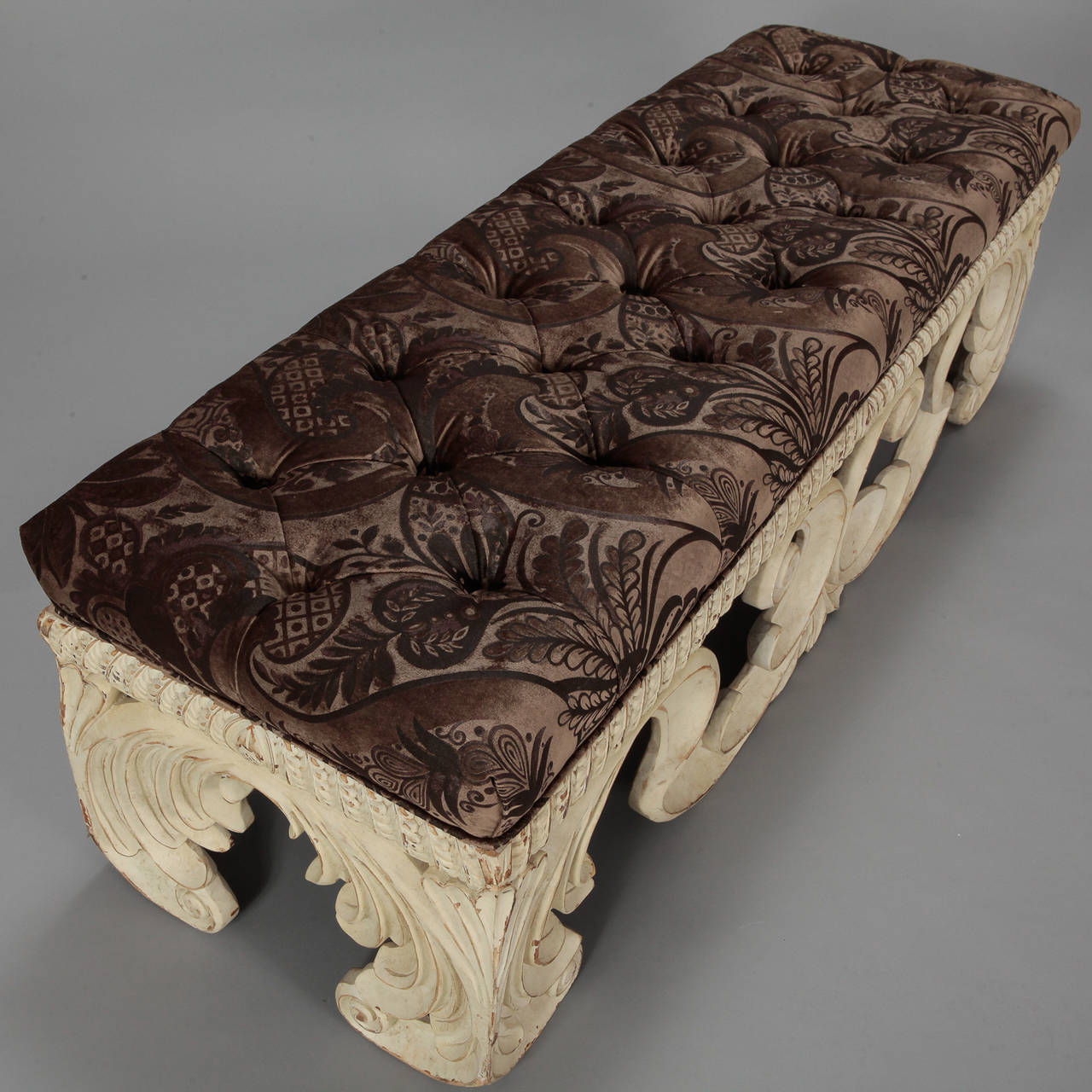 Mid-20th Century Exuberantly Carved Italian Hollywood Regency Style Bench