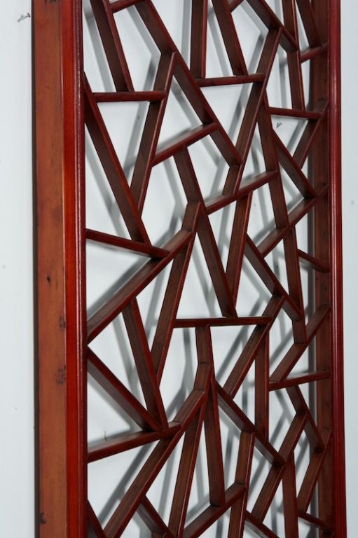 Chinese Red Wood Screen Panel In Excellent Condition In Troy, MI