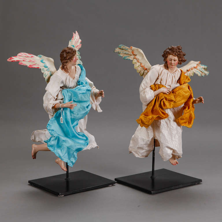 Pair of Italian Creche Angels On Stands In Excellent Condition In Troy, MI