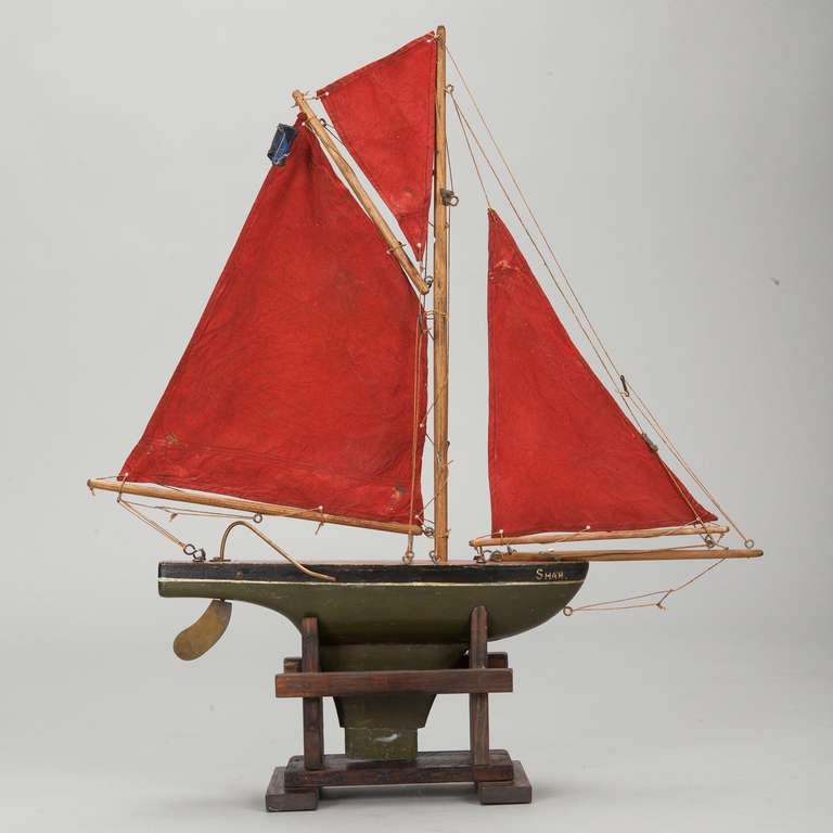 British Turn of the Century English Pond Boat with Red Sails