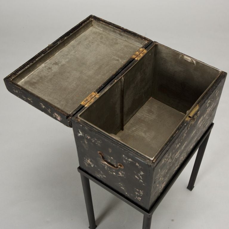 19th Century Black Enamel and Mother of Pearl Chinese Box on Stand