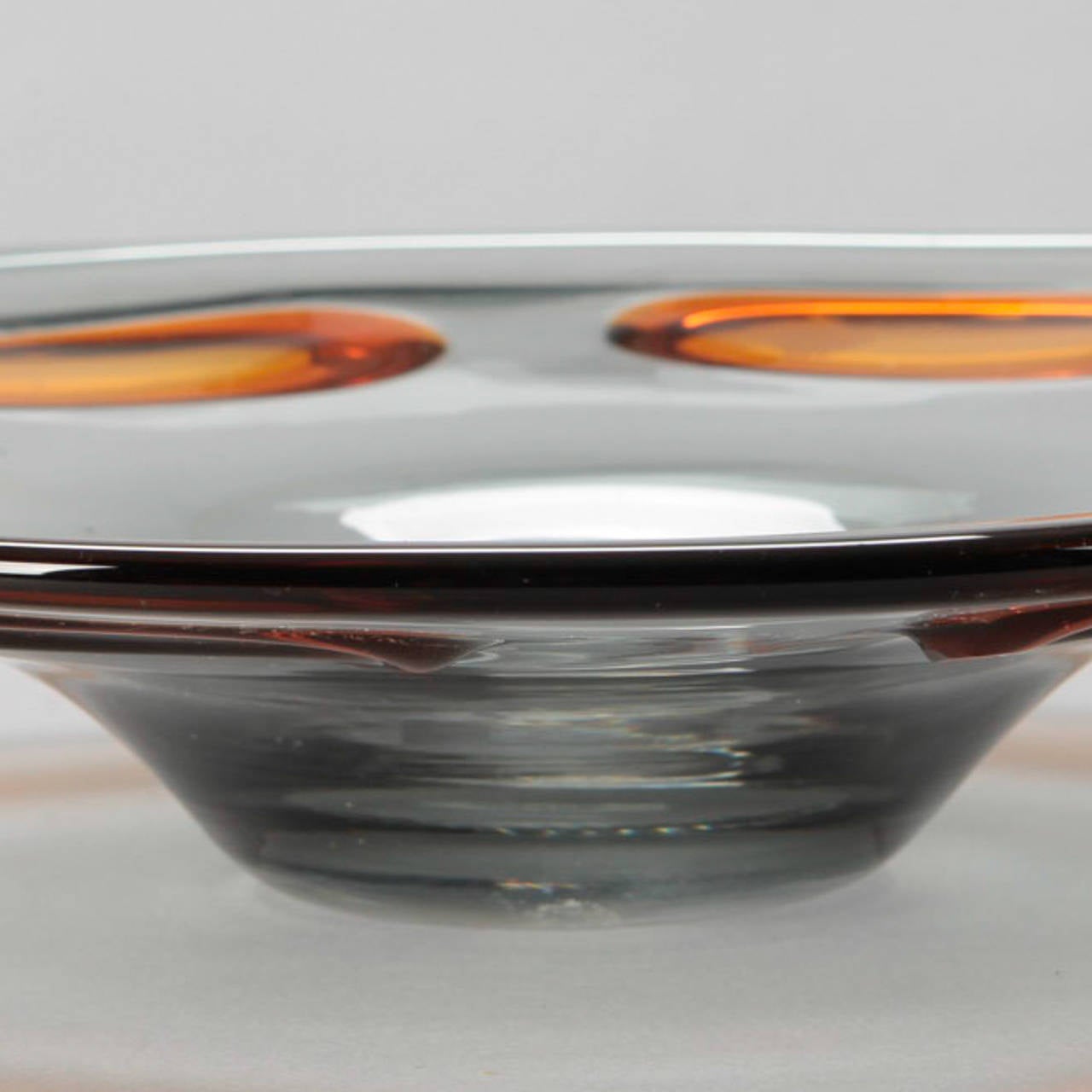 Mid-Century English Whitefriars Art Glass Bowl In Excellent Condition In Troy, MI