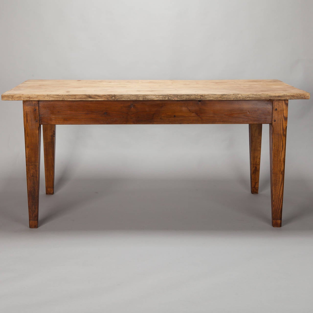 19th Century French Pine and Ash Table with Center Drawer In Good Condition In Troy, MI
