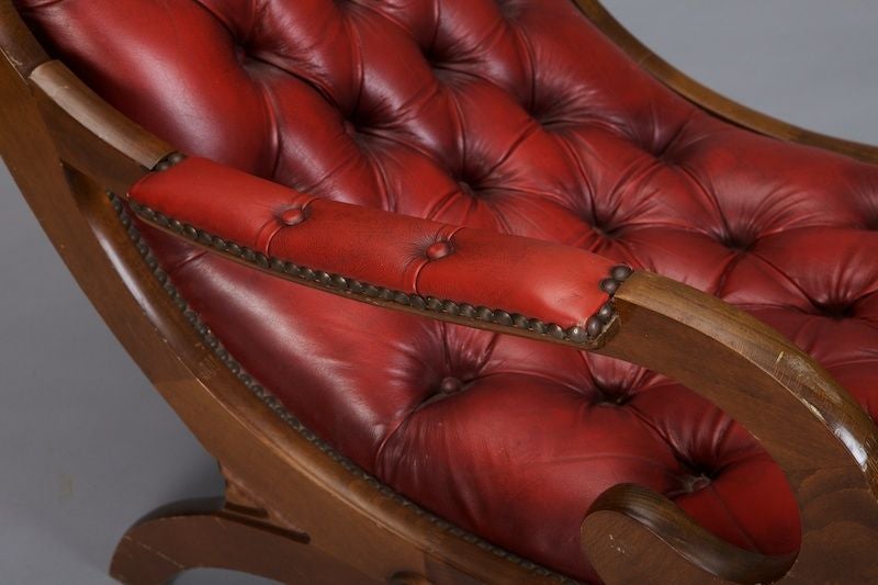 English Red Leather Tufted Library Chair and Ottoman In Excellent Condition In Troy, MI