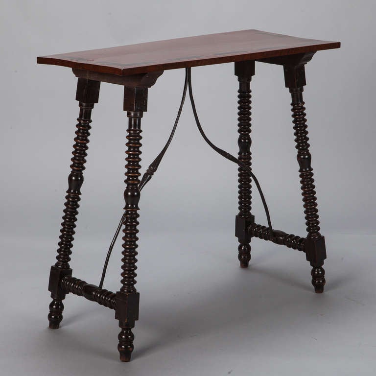 19th Century Spanish Console With Iron Stretchers and Turned Legs 1