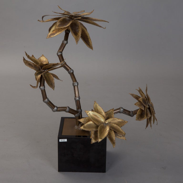 metal flower sculptures